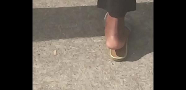  Ebony candid soles in flip flops